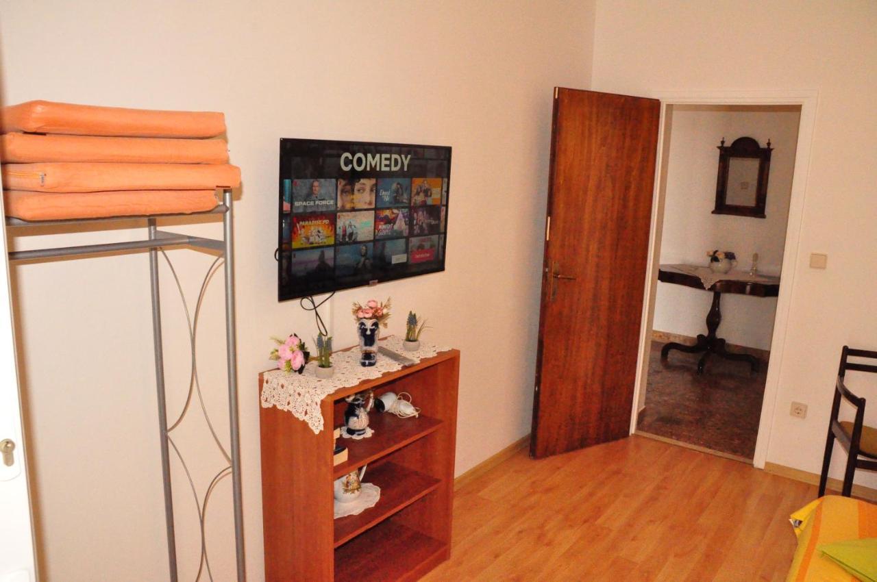 Guest House Stefica Hvar Town Bagian luar foto