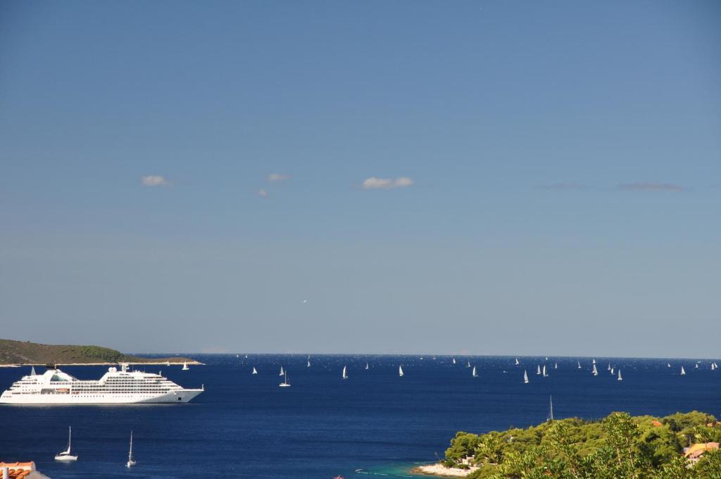 Guest House Stefica Hvar Town Bagian luar foto